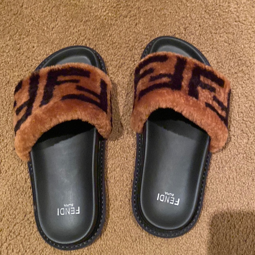 Fendi slides